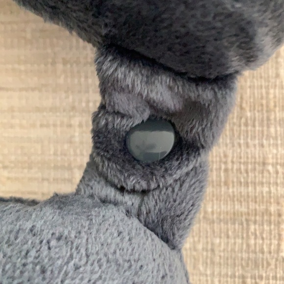 ‼️NWOT‼️Soft, Gray Neck Pillow 😴 - Picture 4 of 4